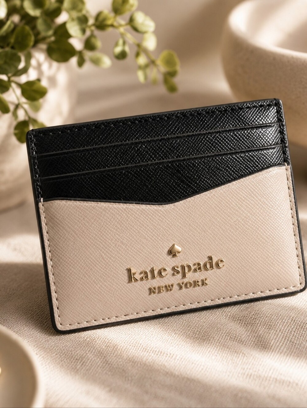 Kate Spade Staci Slim‎ Card Holder Beige Black Colorblock Saffiano Leather